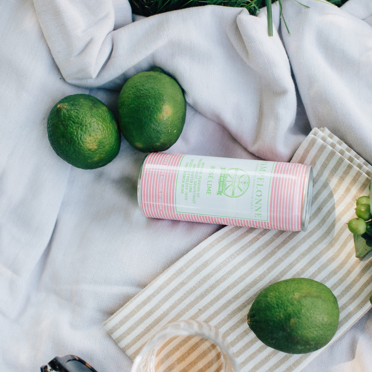 Pampelonne Rose Lime Cans